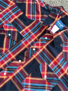 Vintage Wrangler Western Pearl Snap Shirt Men’s Size 2XL Retro Plaid Shirt